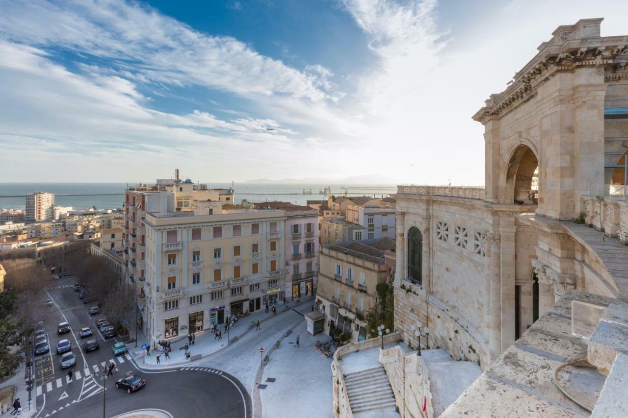 Castello House Apartamento Cagliari Exterior foto